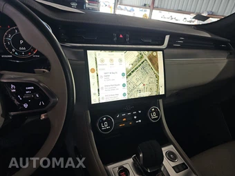 2024 Jaguar F-PACE R-Dynamic S – miniatura 17