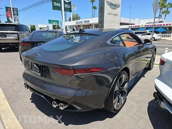 2024 Jaguar F-TYPE P450 R-Dynamic Coupe - miniatura 3