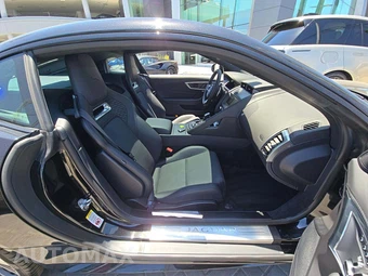 2024 Jaguar F-TYPE P450 R-Dynamic Coupe – miniatura 16