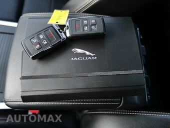 2024 Jaguar XF R-Dynamic SE - miniatura 33