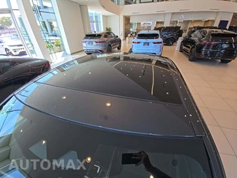 2024 Jaguar XF R-Dynamic SE - miniatura 12