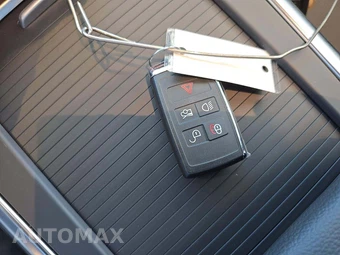 2024 Jaguar XF R-Dynamic SE - miniatura 8