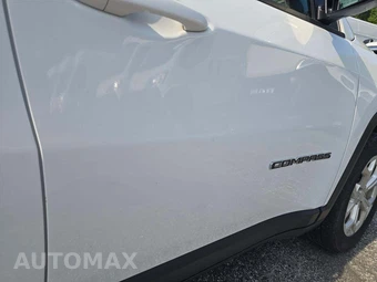 2024 Jeep Compass Latitude - miniatura 23