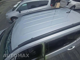 2024 Jeep Compass Latitude - miniatura 12