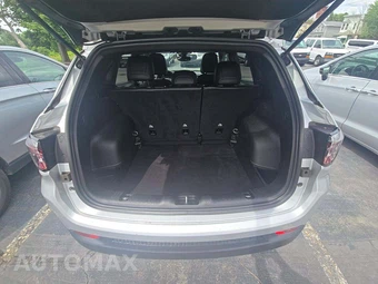 2024 Jeep Compass Latitude - miniatura 14