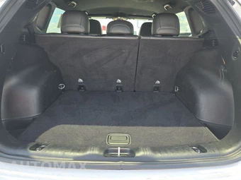 2024 Jeep Compass Latitude - miniatura 16