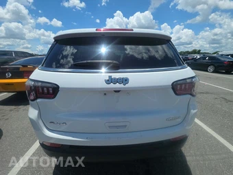 2024 Jeep Compass Latitude - miniatura 5