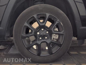 2024 Jeep Compass Latitude - miniatura 10