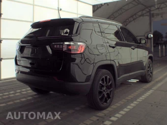 2024 Jeep Compass Latitude - miniatura 5