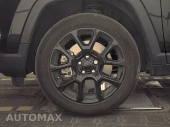 2024 Jeep Compass Latitude - miniatura 9