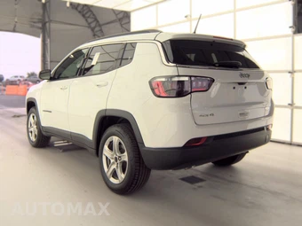 2024 Jeep Compass Latitude - miniatura 6