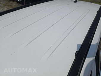 2024 Jeep Compass Latitude - miniatura 12