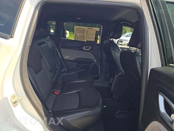 2024 Jeep Compass Latitude - miniatura 16