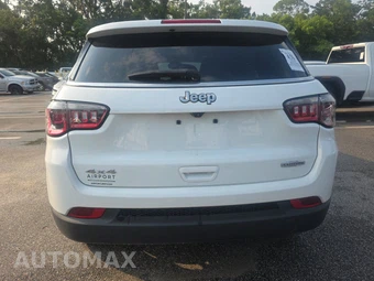 2024 Jeep Compass Latitude - miniatura 5