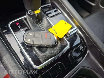 2024 Jeep Compass Latitude - miniatura 8