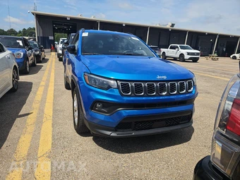 2024 Jeep Compass Latitude - miniatura 18