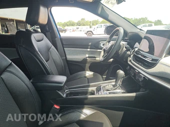 2024 Jeep Compass Latitude - miniatura 20