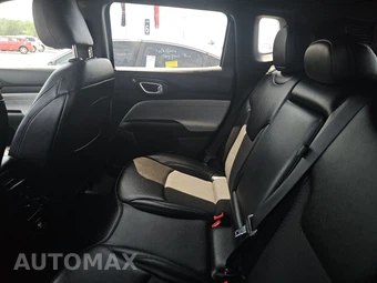 2024 Jeep Compass Latitude - miniatura 9