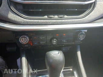 2024 Jeep Compass Latitude - miniatura 17