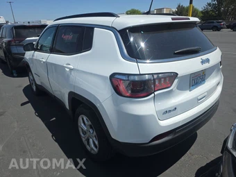 2024 Jeep Compass Latitude - miniatura 6