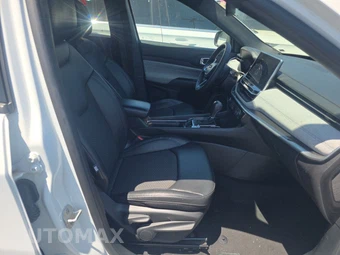 2024 Jeep Compass Latitude - miniatura 8