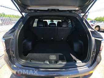 2024 Jeep Compass Latitude - miniatura 16