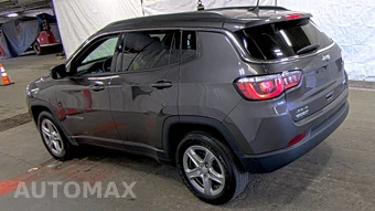 2024 Jeep Compass Latitude - miniatura 6
