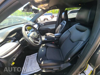 2024 Jeep Compass Latitude - miniatura 7