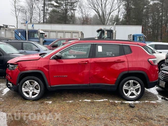 2024 Jeep Compass Latitude – miniatura 2