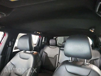 2024 Jeep Compass Latitude - miniatura 11