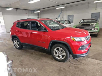 2024 Jeep Compass Latitude - miniatura 4