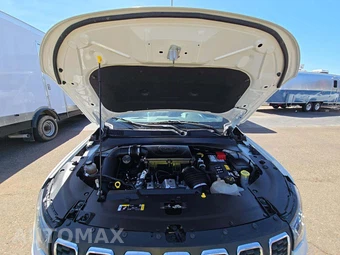 2024 Jeep Compass Latitude - miniatura 21