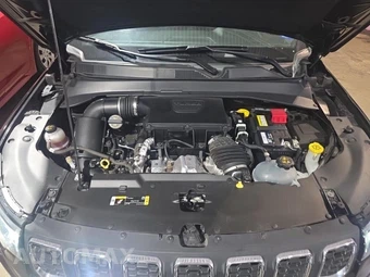 2024 Jeep Compass Latitude - miniatura 18