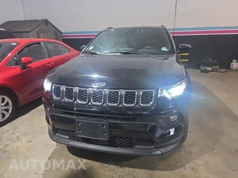 2024 Jeep Compass Latitude - miniatura 2