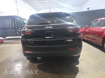 2024 Jeep Compass Latitude - miniatura 5