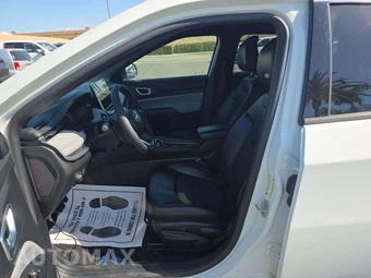 2024 Jeep Compass Latitude - miniatura 3