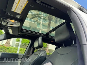 2024 Jeep Compass Latitude - miniatura 17
