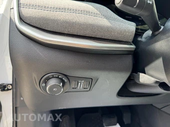 2024 Jeep Compass Latitude - miniatura 21