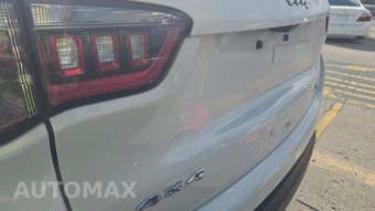 2024 Jeep Compass Latitude - miniatura 23