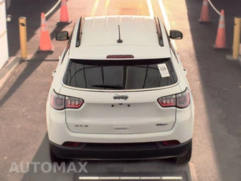 2024 Jeep Compass Latitude - miniatura 5