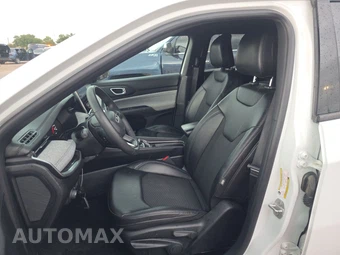 2024 Jeep Compass Latitude - miniatura 7