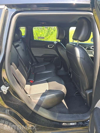 2024 Jeep Compass Latitude - miniatura 13