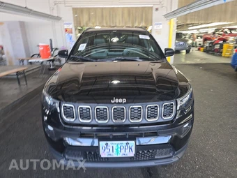 2024 Jeep Compass Latitude - miniatura 2
