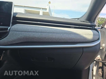 2024 Jeep Compass Latitude - miniatura 16
