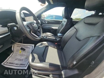 2024 Jeep Compass Latitude - miniatura 7