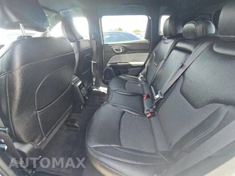 2024 Jeep Compass Latitude - miniatura 9