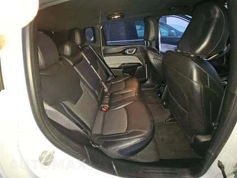 2024 Jeep Compass Latitude - miniatura 16