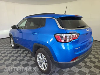 2024 Jeep Compass Latitude - miniatura 6
