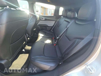 2024 Jeep Compass Latitude - miniatura 13