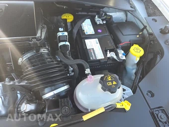 2024 Jeep Compass Latitude - miniatura 21
